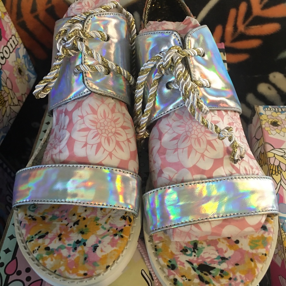 Irregular Choice “Dodgeball” sandals sz 6.5